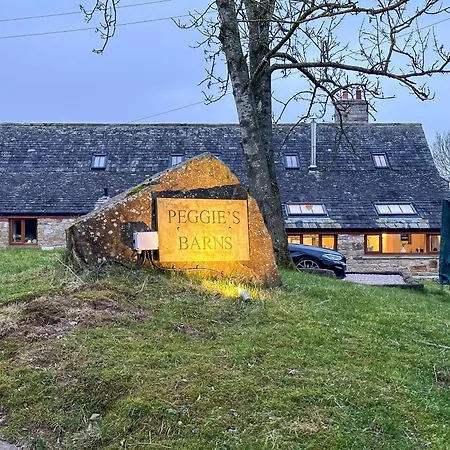 1 Peggies Barn 度假居 *